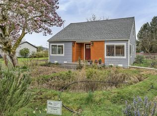 715 S 8th Ave, Cornelius, OR 97113