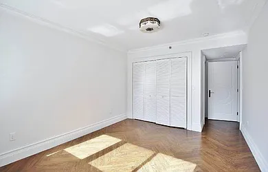 Rented by Urbanite Realty Inc