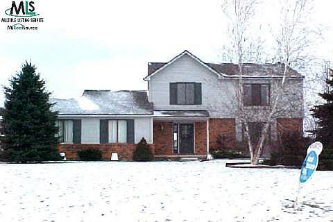 1st image of 59656 Barkley Dr S