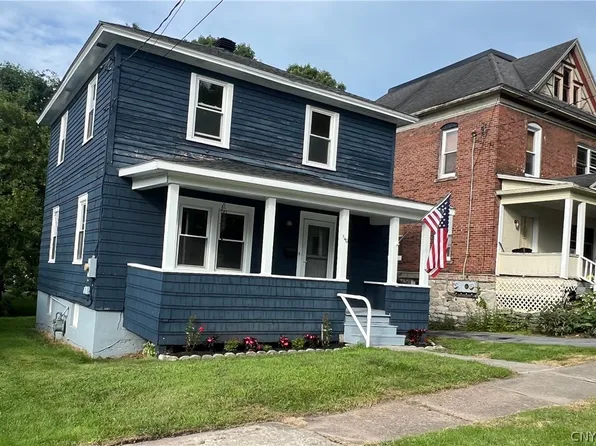 140 N Clinton St, Carthage, NY 13619