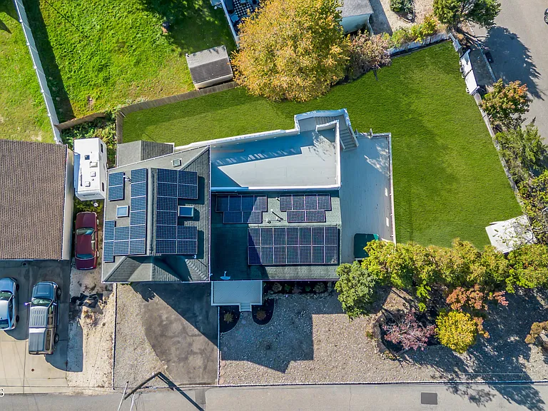 101 Clearwater Dr — Photo 37