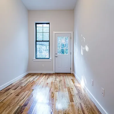 Rented by Nooklyn NYC LLC | media 11