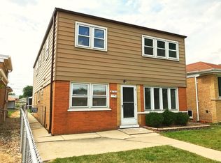 5750 S Parkside Ave, Chicago, IL 60638