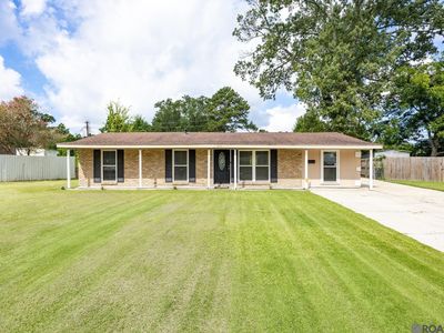 6111 Landis Dr, Baton Rouge, LA, 70812