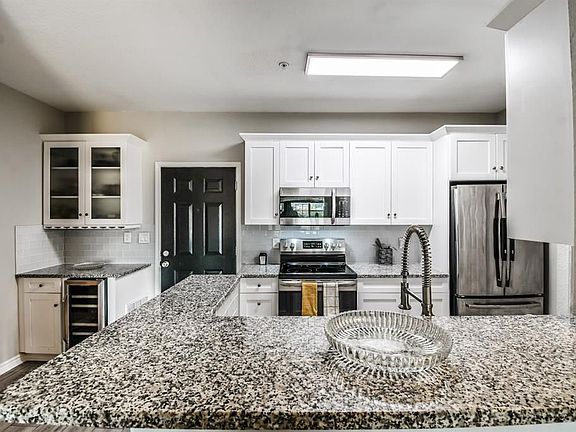 5th image of 4311 Bayside Village Dr APT 303