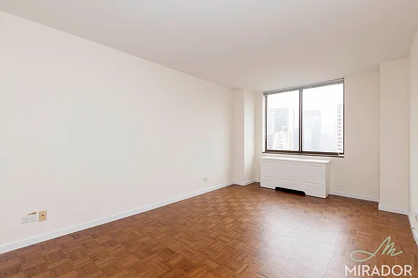 Rented by Mirador Real Estate | media 12