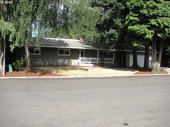 2nd image of 3912 NE 57th Ave