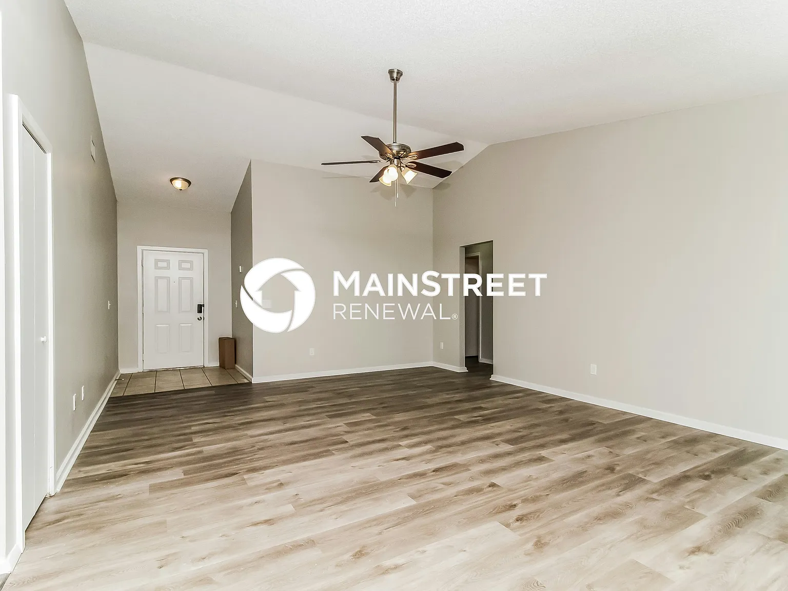 1109 Butler Way — Photo 3