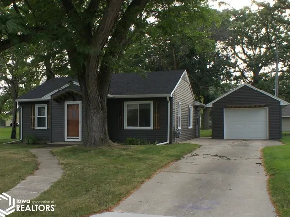 505 Lincoln Dr, Webster City, IA 50595