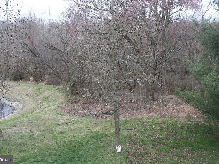 189 Westbrook Dr — Photo 41
