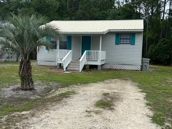125 Dickson Bay Rd, Panacea, FL 32346