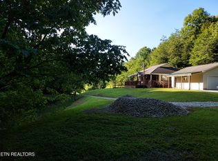 332 Sleepy Holw, Sneedville, TN 37869