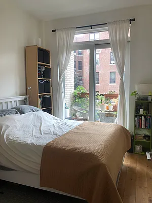 Rented by Jacquelyn 327 LLC | media 11