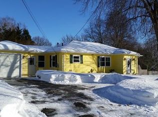 6 Harold Ave, Somerset, MA 02726