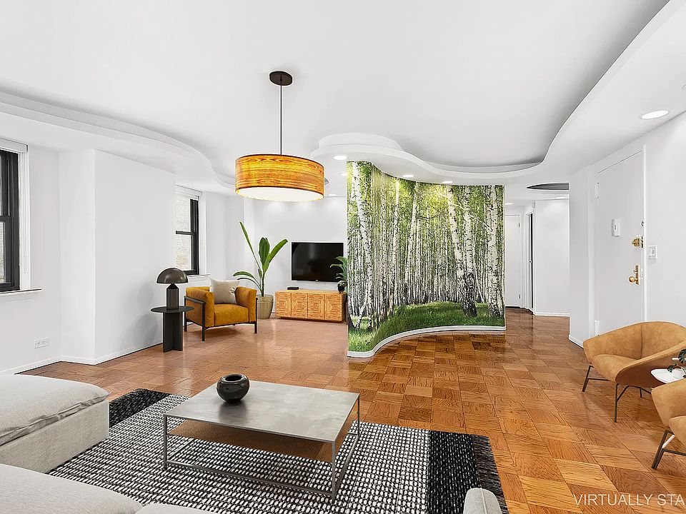 1st image of 200 E 24th St APT 501