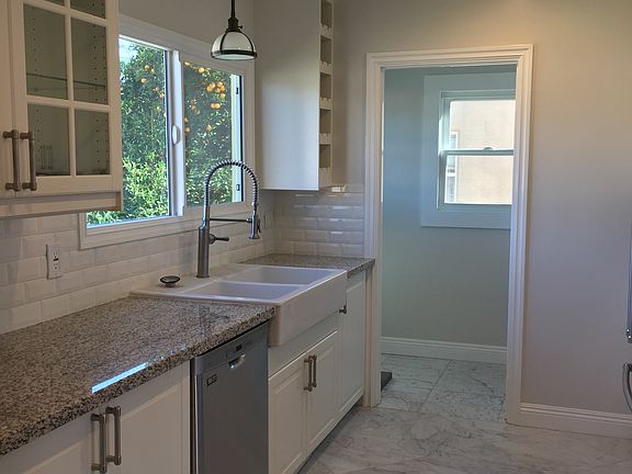 3rd image of 4105 Brunswick Ave