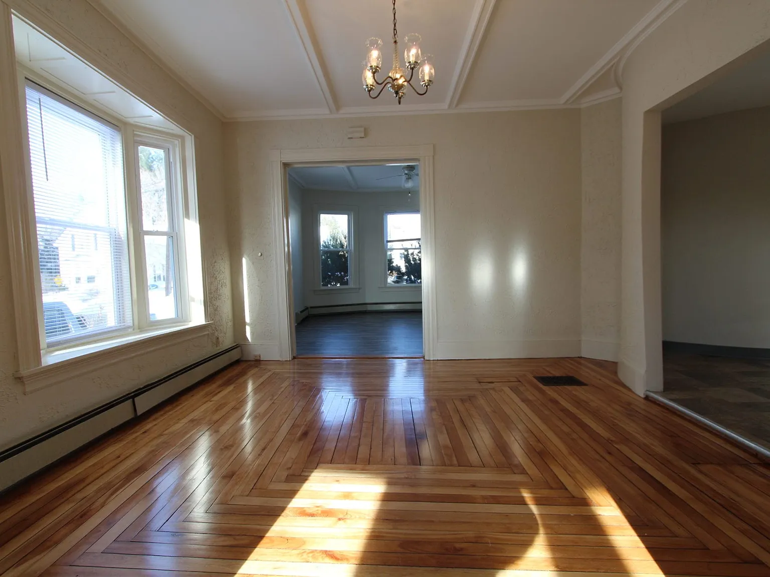 2 bed, 1460 sqft, $1,750 — Photo 4