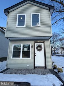 514 Race St, Palmyra, NJ, 08065