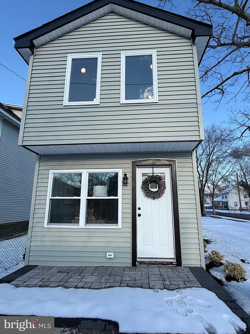514 Race St photo 1