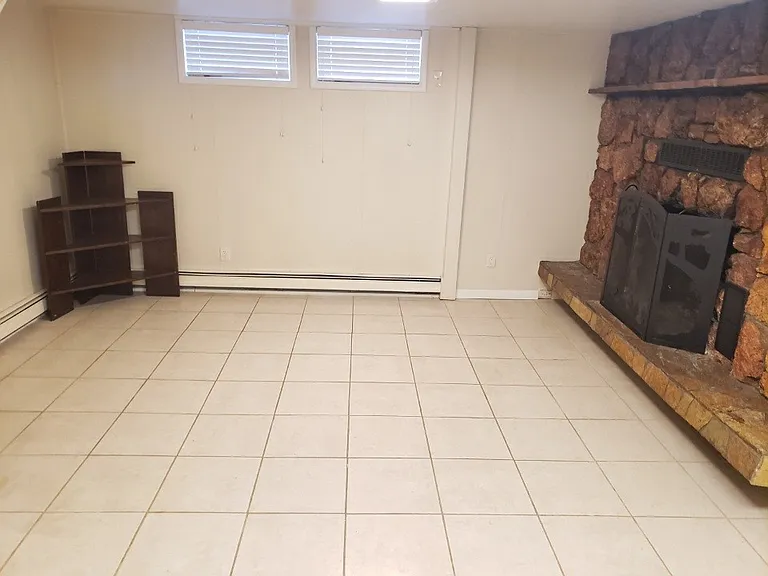 525 Price St #B — Photo 3