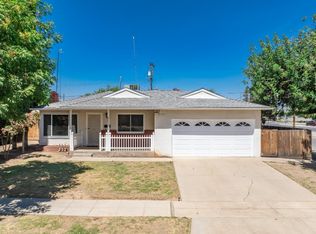 2437 E Acacia Ave, Fresno, CA 93726