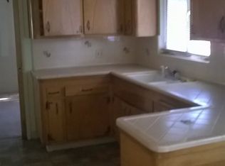 327 2nd St, Fillmore, CA 93015