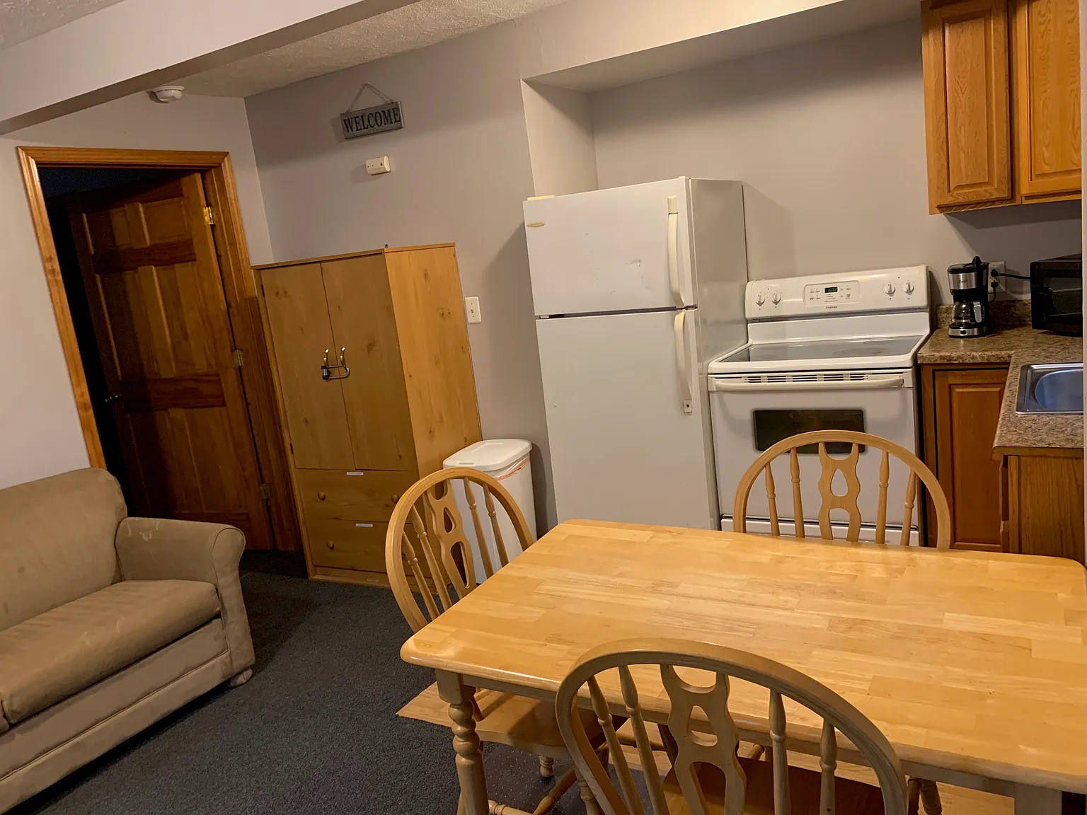 1 bed, 450 sqft, $1,295 — Photo 3