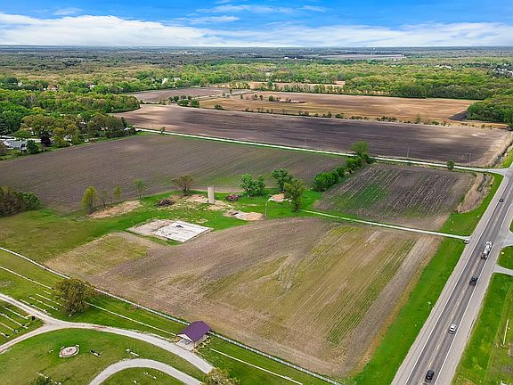 5th image of 4898 E State Road 10