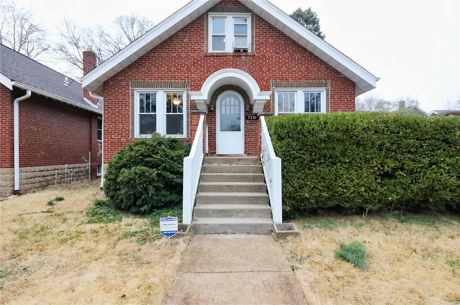 7251 Carlyle Ave photo 1