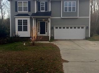 16 Dogwood Acres Dr, Chapel Hill, NC 27516