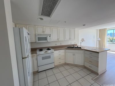 1314 Kalakaua Ave APT 304, Honolulu, HI, 96826