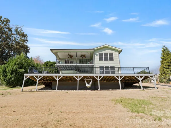 6234 Ruffin Ln, Conover, NC 28613