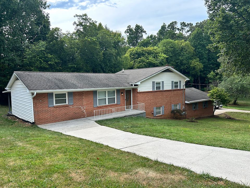 1st image of 4521 Mellowood Cir