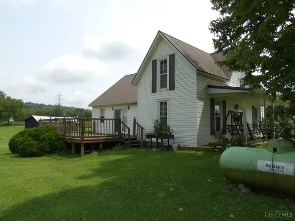 12147 Newkirk Ln #1, Peebles, OH 45660