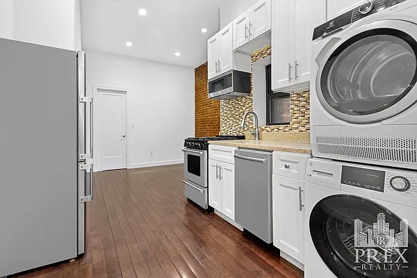 Rented by PREX Realty Corp | media 1