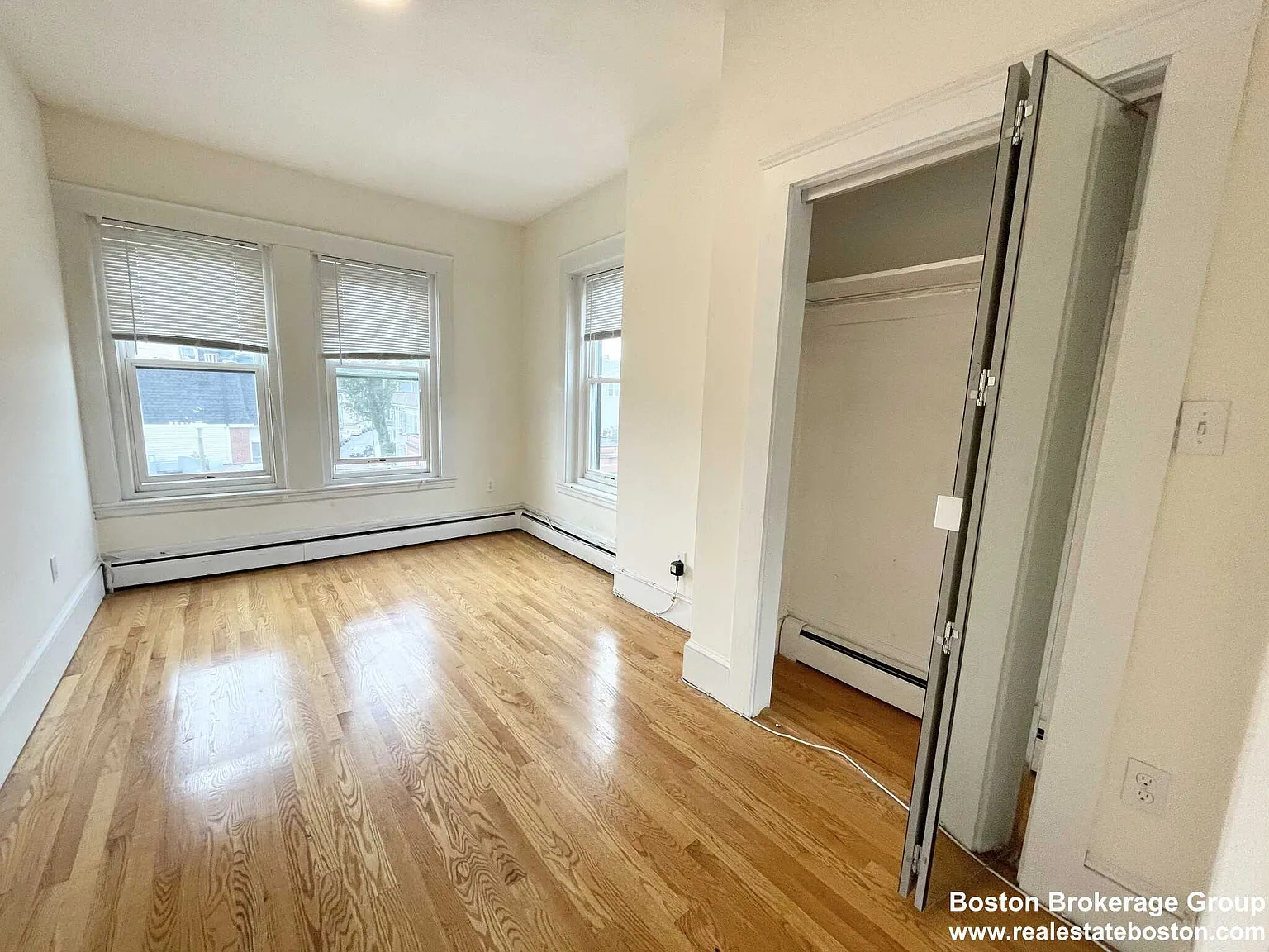 3 bed, $5,250 — Photo 4