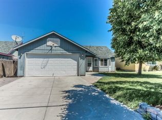 3245 SW Obsidian Ave, Redmond, OR 97756