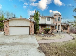 23248 Township Rd #522-74, Strathcona County, AB T8B1H5