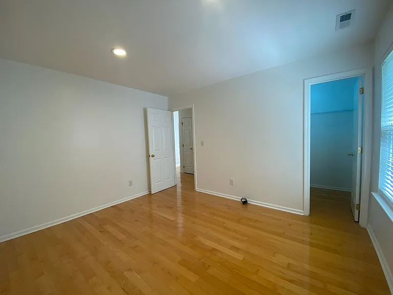9014 Blueshot Ct — Photo 17