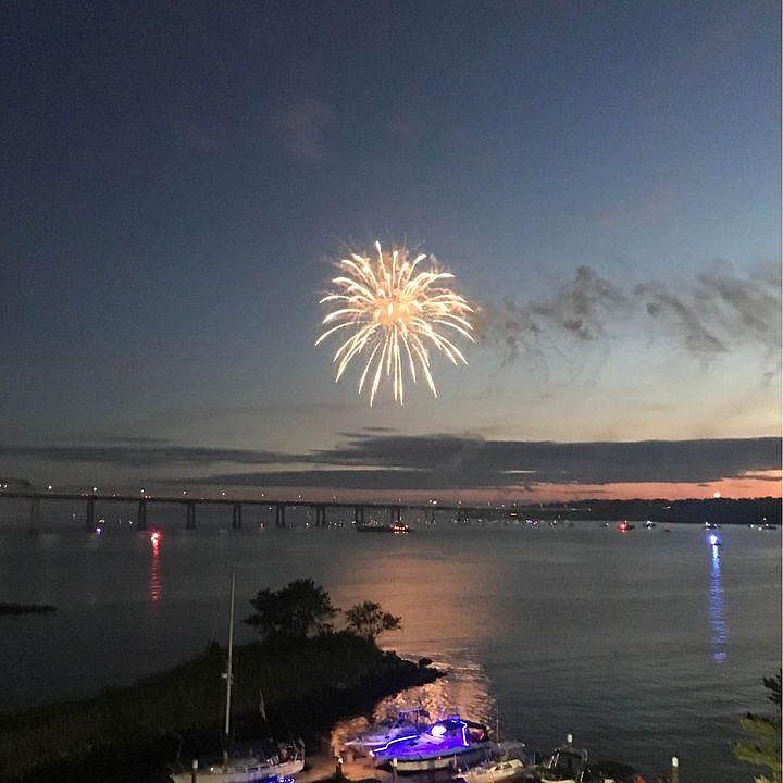 GREAT FIREWORKS RIGHT OUTSIDE YOUR DOOR, VIEWED FROM YOUR BALCONY