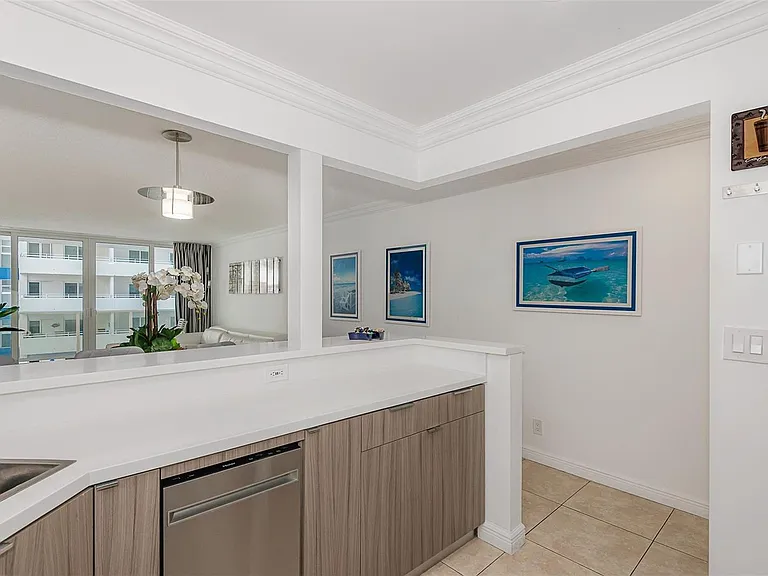 3140 S Ocean Dr #509 — Photo 4