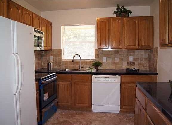 3rd image of 221 N 66th Ave