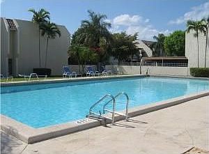 4th image of 6518 Kendale Lakes Dr APT 809