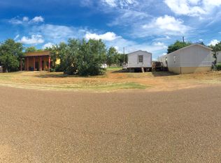 902 Houston, Cotulla, TX 78014