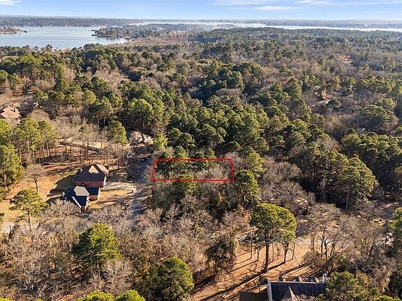 2nd image of 20722 Lakeview Dr