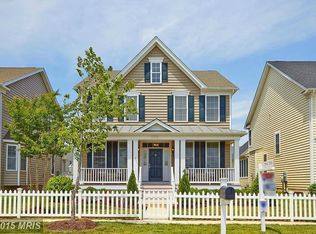 25103 Riding Center Dr, Chantilly, VA 20152