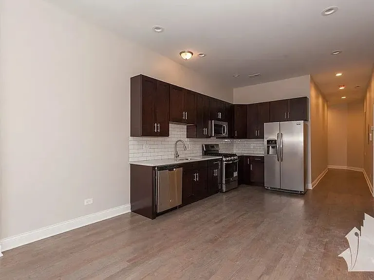 1947 W Chicago Ave #2F — Photo 4