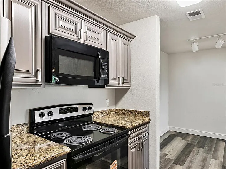 8911 Manor Loop #205 — Photo 14