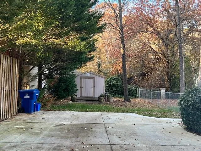 443 Summit Ridge Dr — Photo 3