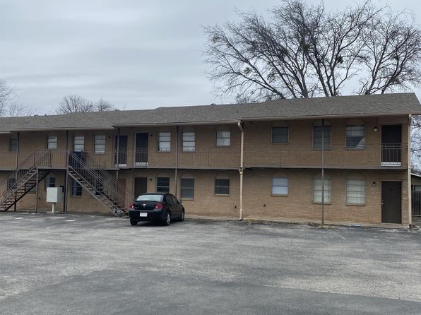 1707 Old Fm 440 Rd